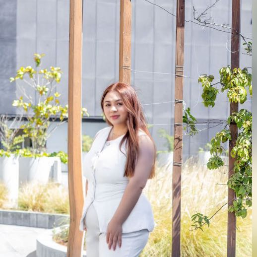 Iliana Irra, Founder and CEO of Level Up Client Services
